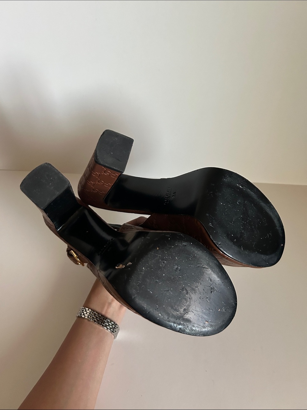 Gucci Brown Embossed Leather Platform Slingback Heels with Gold Bit - Picture 4 of 4